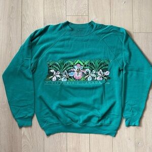 Vintage Hanes Victoria Canada Iris Sweatshirt Size Large Made in USA